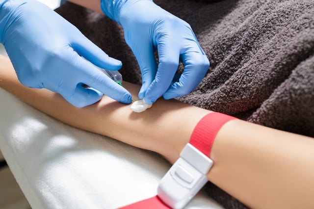 How Soon Can a Blood Test Detect Pregnancy?